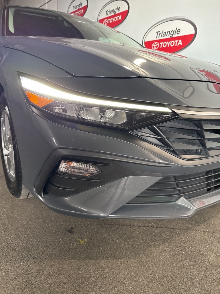 Thumbnail: 2024 Hyundai Elantra - 12