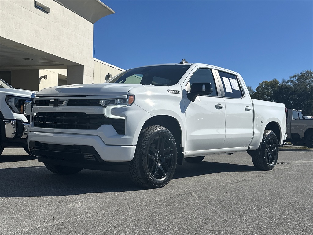 2023 Chevrolet Silverado 1500 RST Crew Cab 4WD