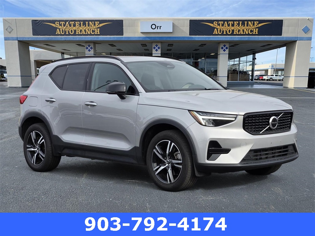 2024 Volvo XC40