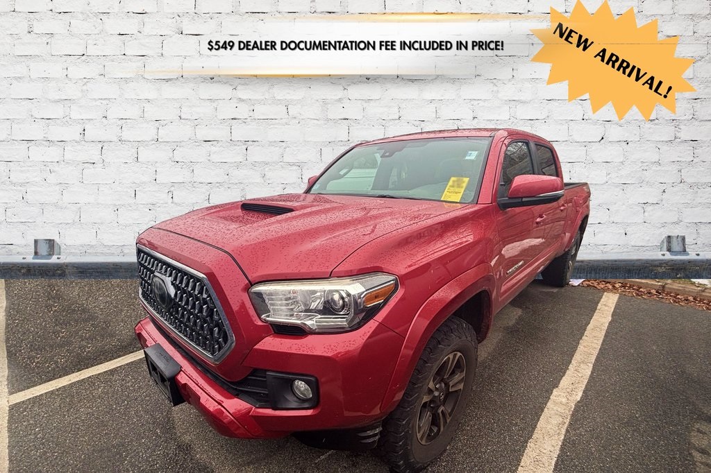 2018 Toyota Tacoma TRD Sport's photo