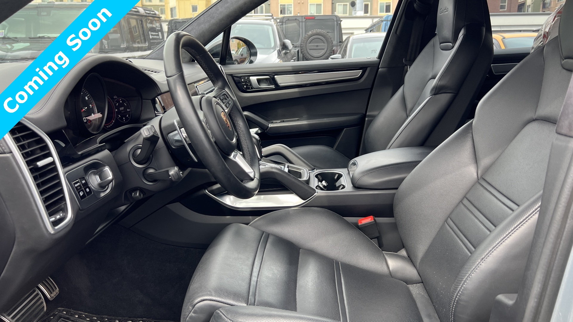 2021 Porsche Cayenne Turbo photo 9