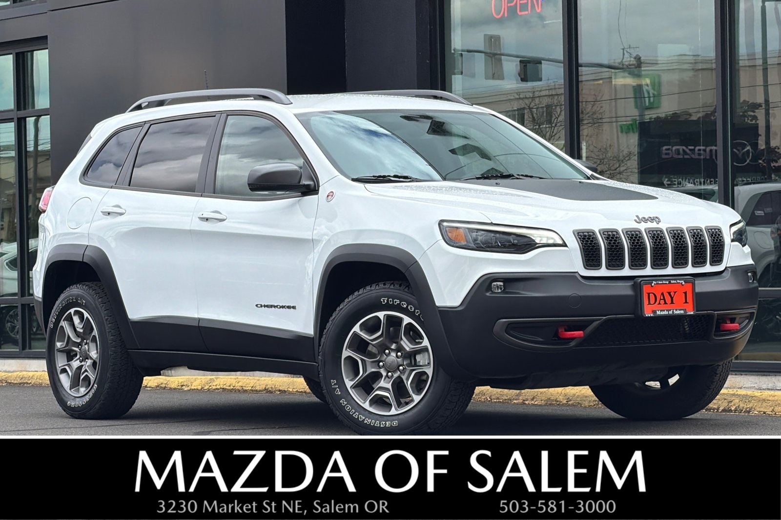 2020 Jeep Cherokee Trailhawk
