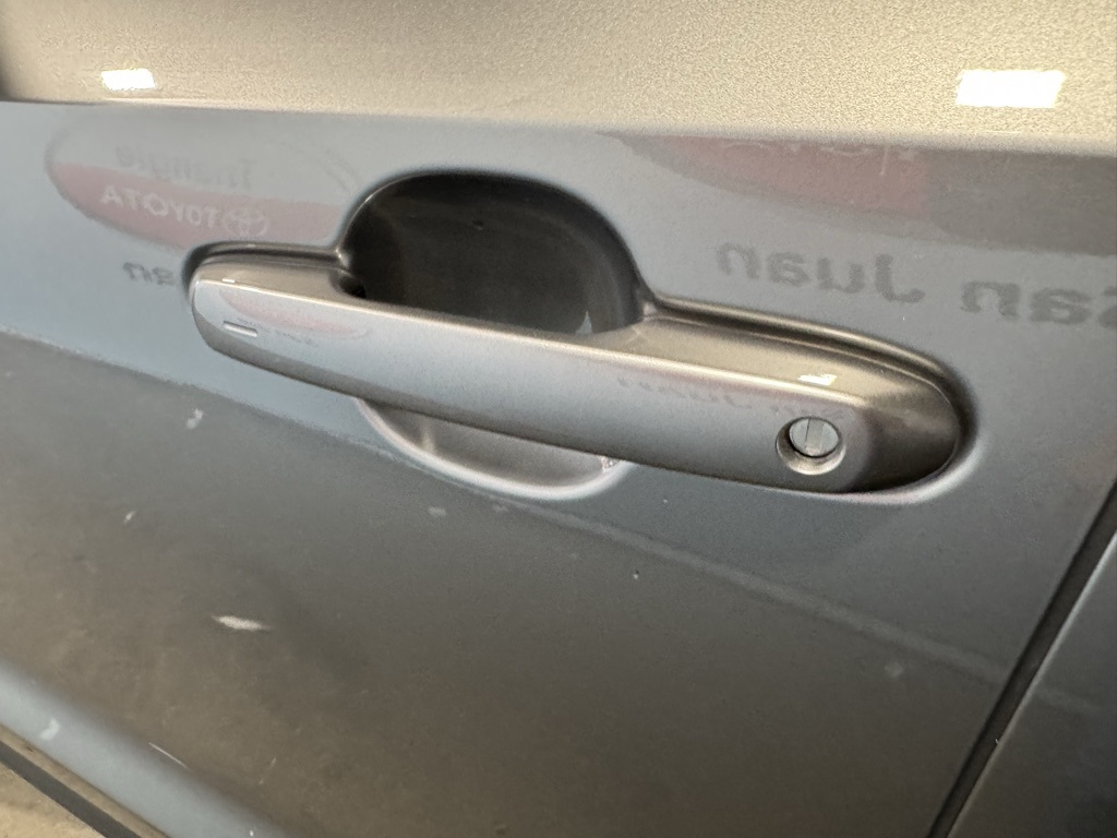 Thumbnail: 2025 Toyota Grand Highlander - 16