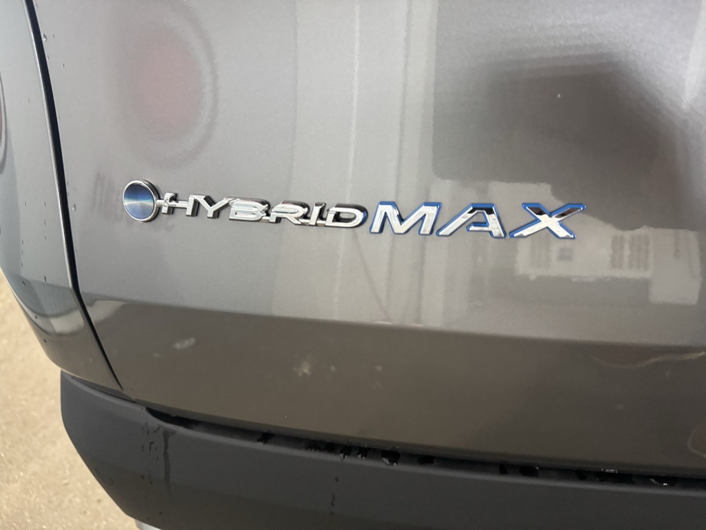 Thumbnail: 2025 Toyota Grand Highlander - 25