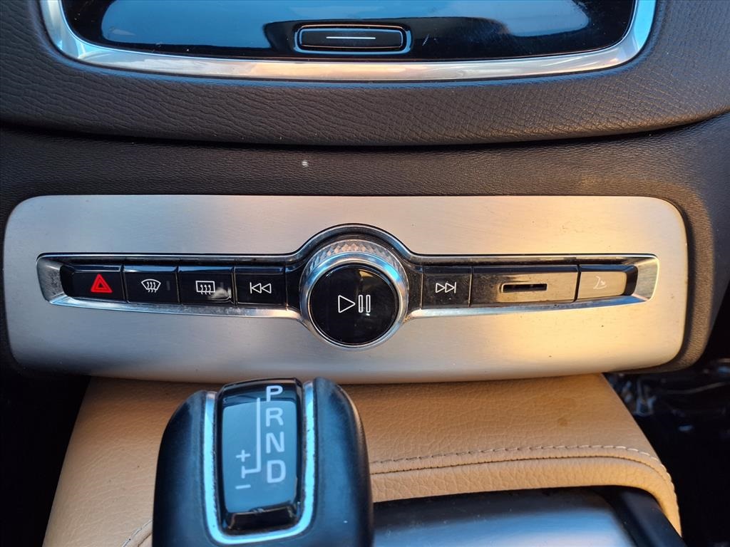 2018 Volvo XC90 T6 Momentum Gray at Classic Elite Chevrolet Hwy 6