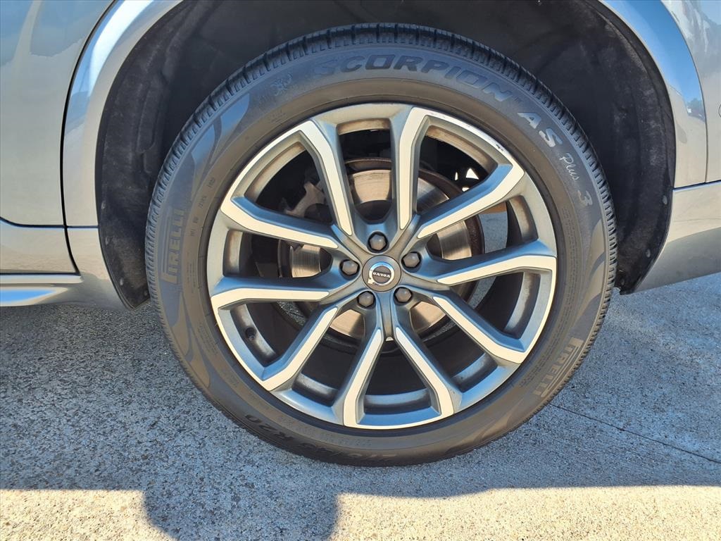 2018 Volvo XC90 T6 Momentum Gray at Classic Elite Chevrolet Hwy 6