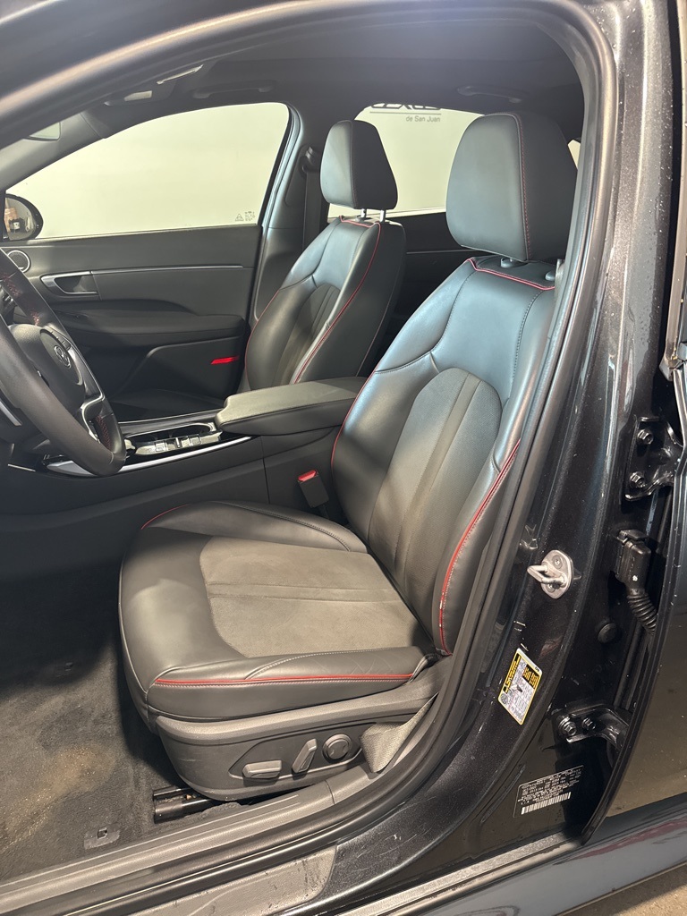 Thumbnail: 2023 Hyundai Sonata - 32