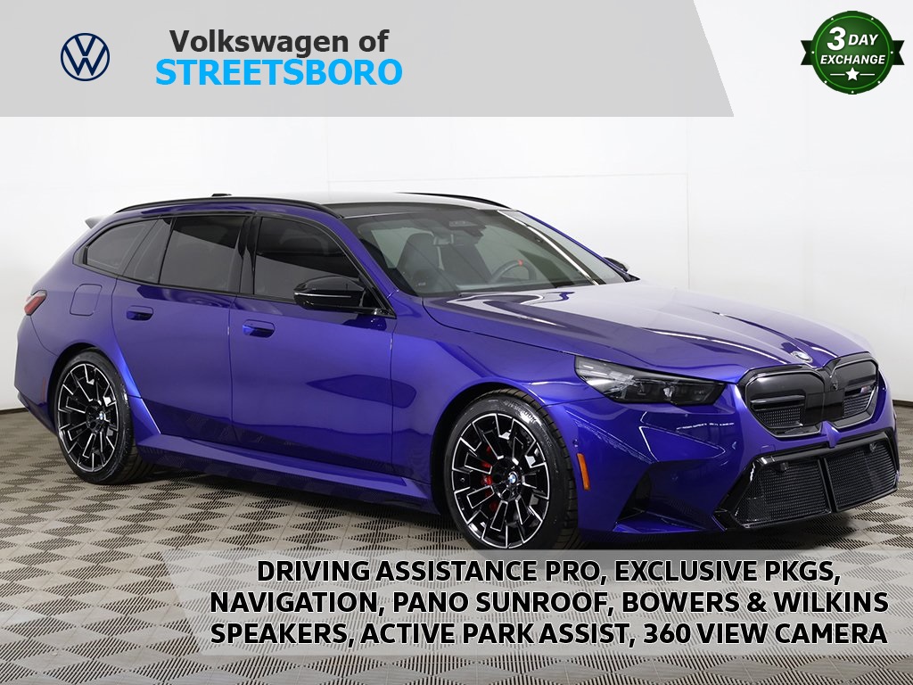 2025 BMW M5 Touring AWD