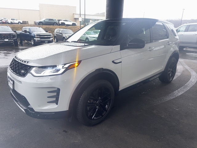 2025 Land Rover Discovery Sport P250 Dynamic SE AWD