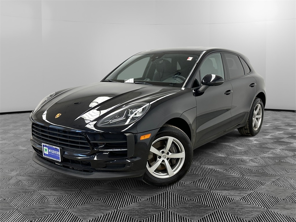 2021 Porsche Macan AWD