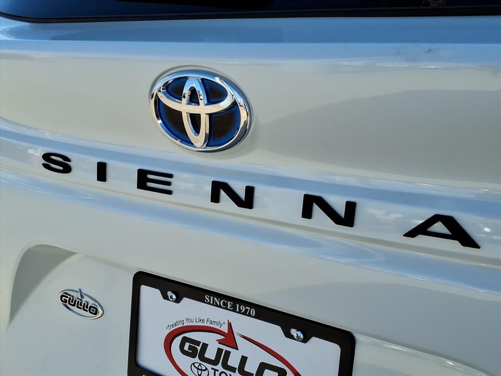 2024 Toyota Sienna XLE  at Gullo Toyota