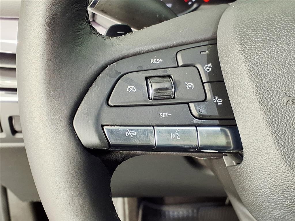 2022 Cadillac XT4 Luxury Black at Mac Haik CDJR North Houston