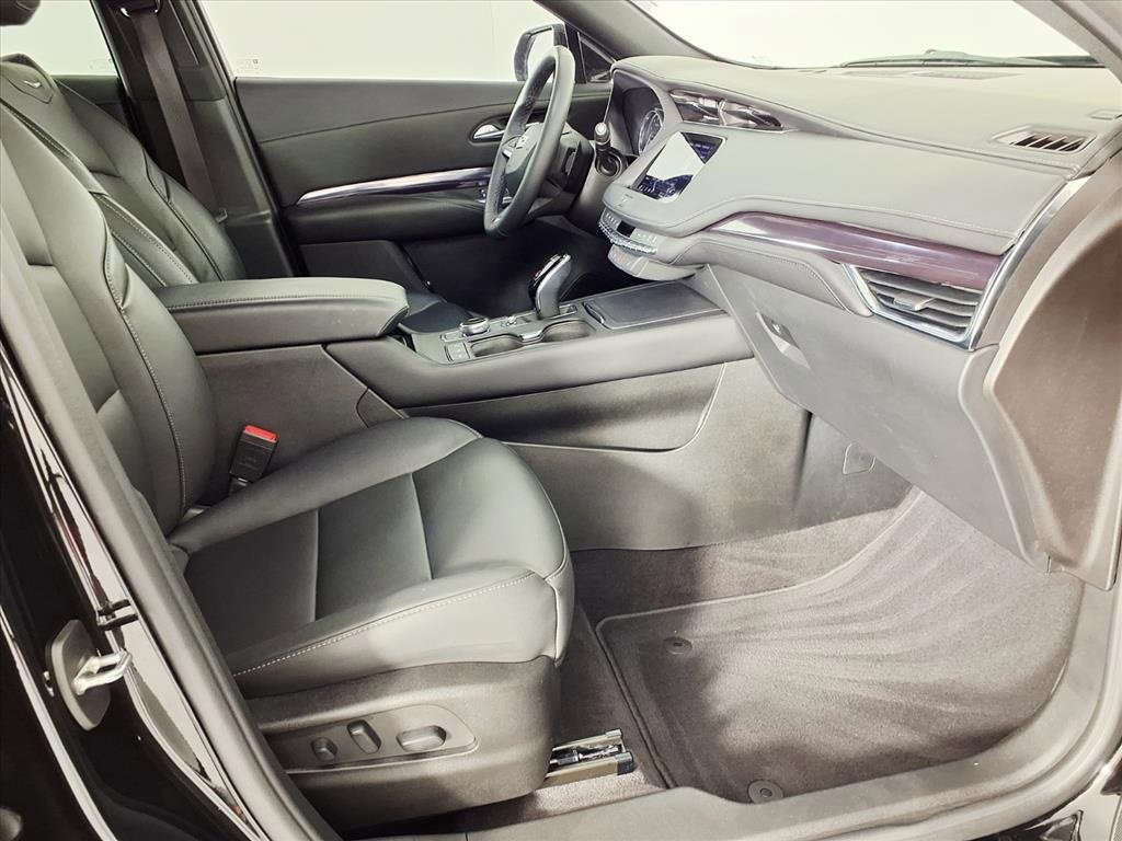 2022 Cadillac XT4 Luxury Black at Mac Haik CDJR North Houston