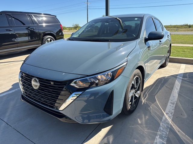 2024 Nissan Sentra SV photo 2