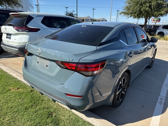2024 Nissan Sentra SV photo 3