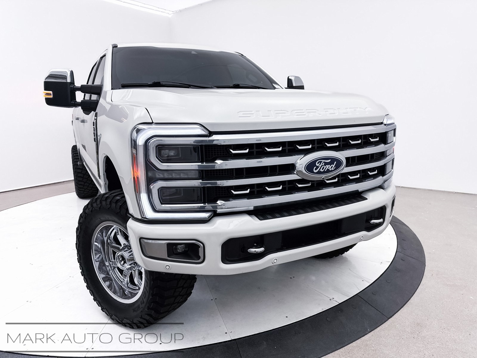 2023 Ford F-350SD 