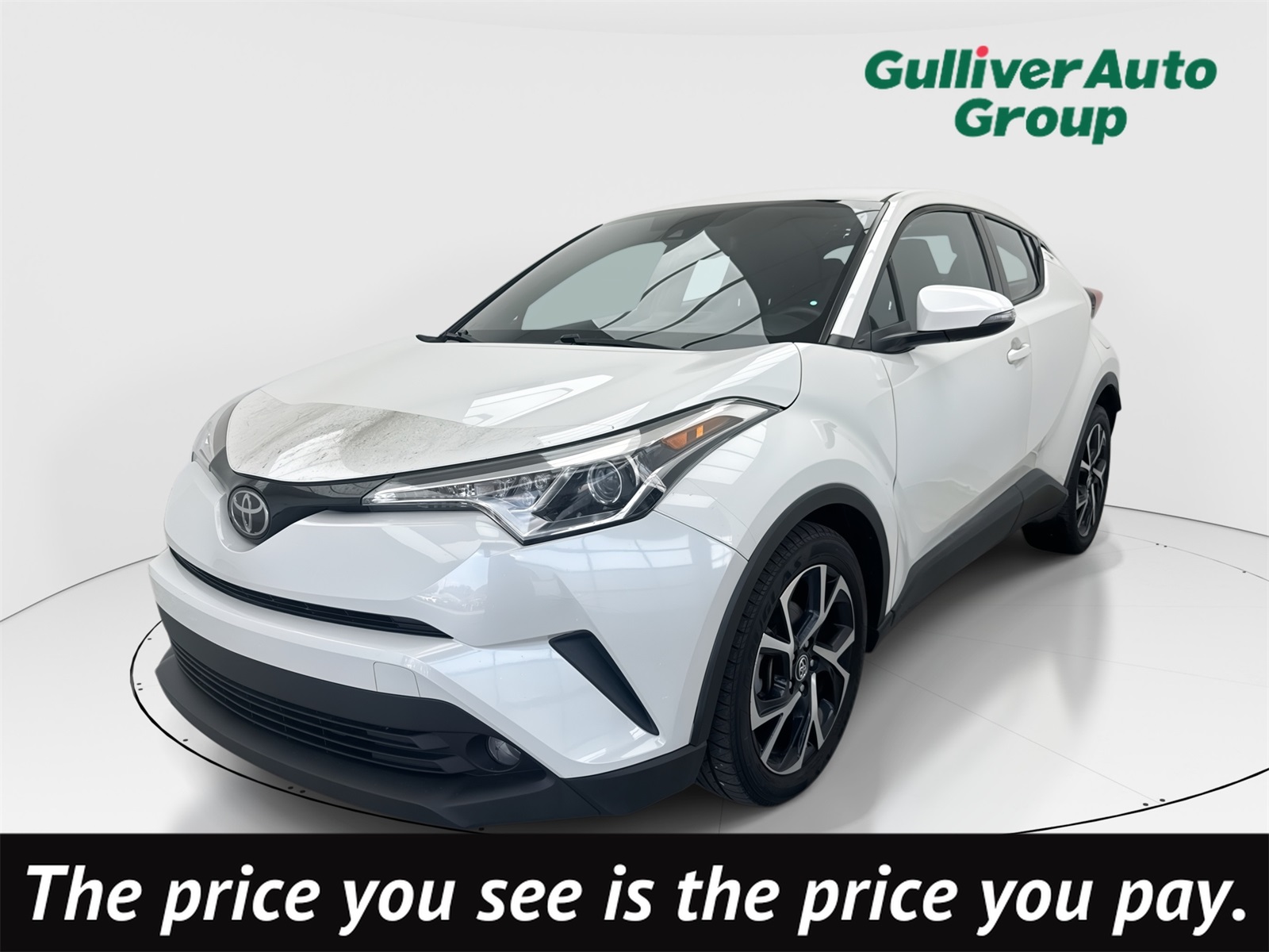 2018 Toyota C-HR XLE Premium's photo