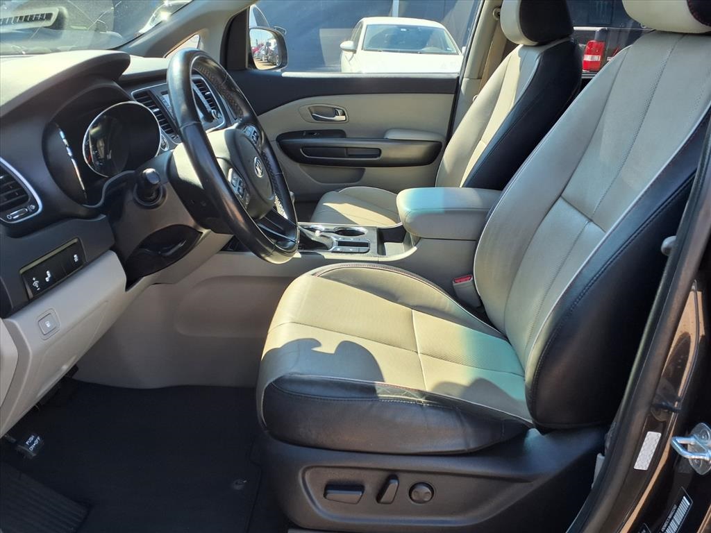 2021 Kia Sedona LX Gray at Emmons Autoplex