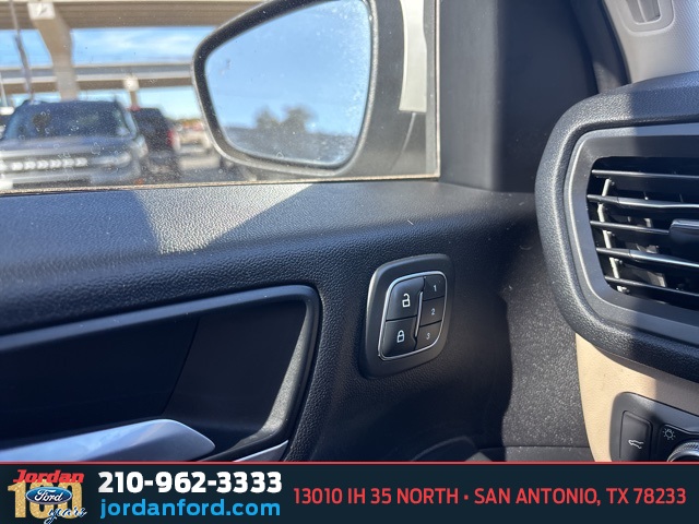 Used Car 2021 Ford Escape  Sel For Sale Under $20,000 In San Antonio, Texas