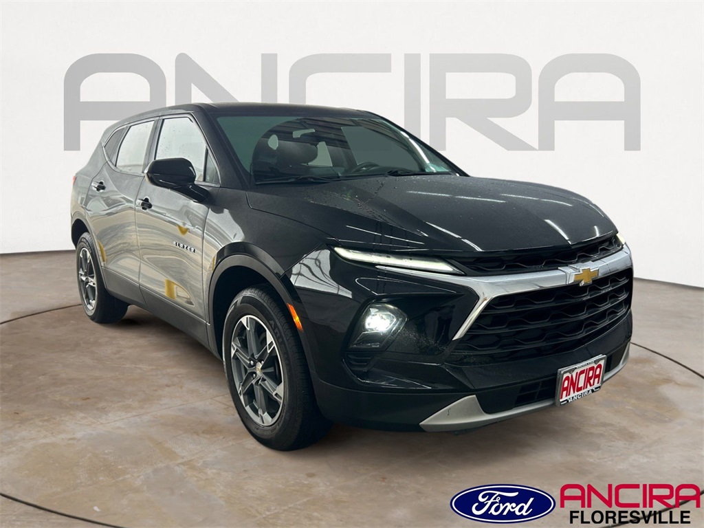Used Car 2023 Chevrolet Blazer  Lt For Sale Under $25,000 In Floresville, Texas