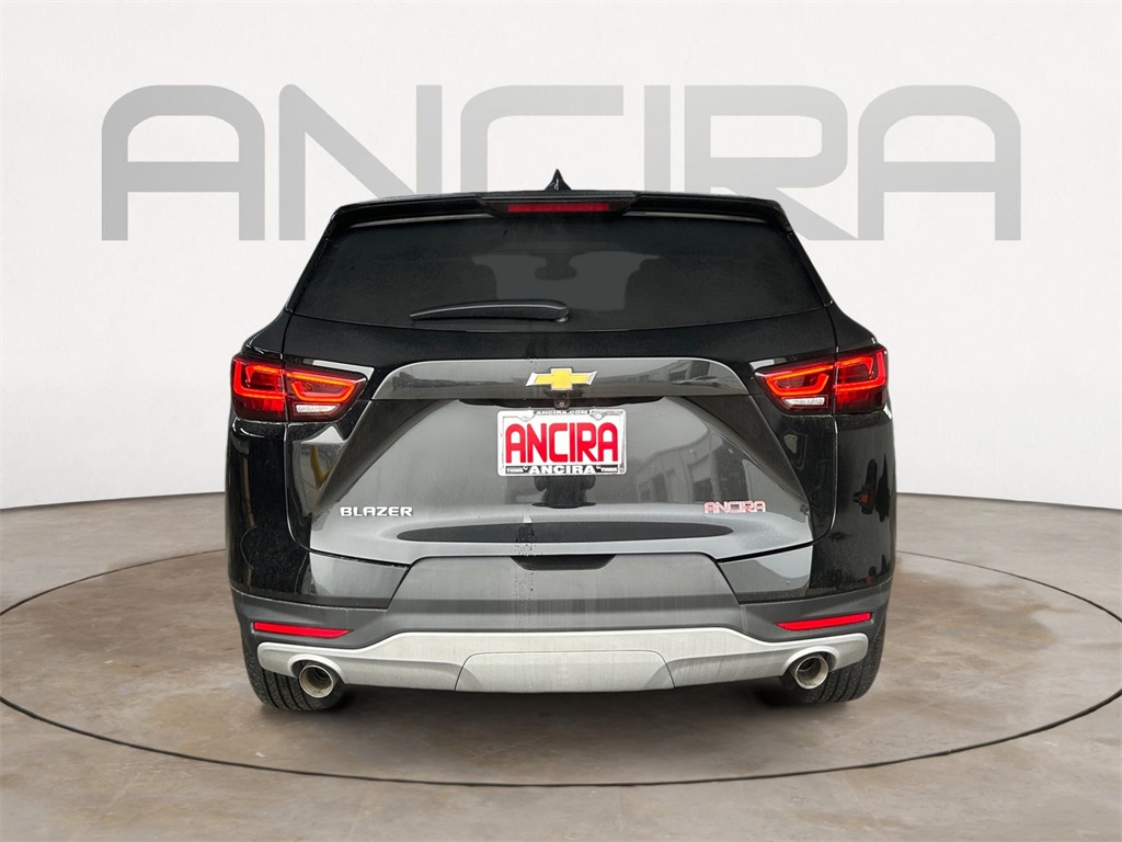 Used Car 2023 Chevrolet Blazer  Lt For Sale Under $25,000 In Floresville, Texas