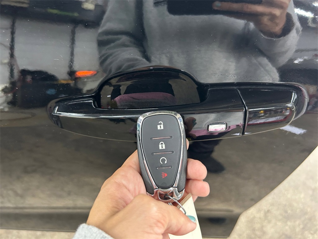 Used Car 2023 Chevrolet Blazer  Lt For Sale Under $25,000 In Floresville, Texas