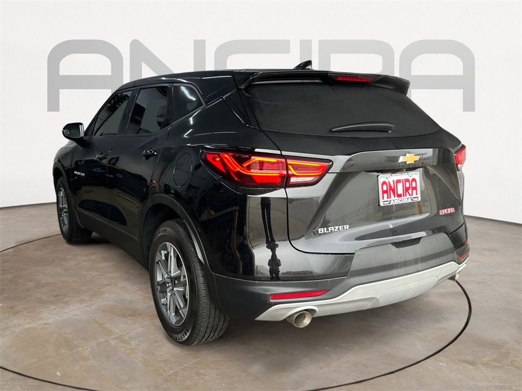 Used Car 2023 Chevrolet Blazer  Lt For Sale Under $25,000 In Floresville, Texas
