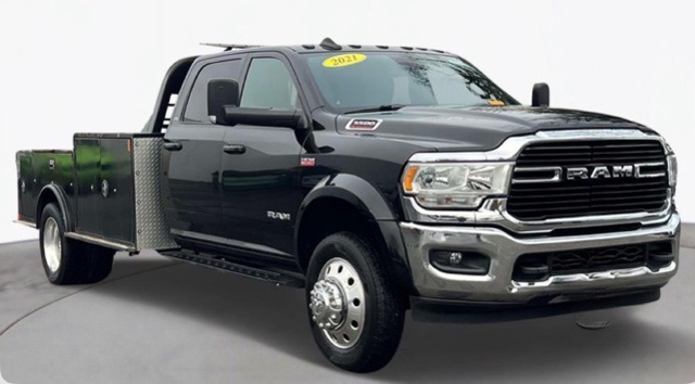 2021 RAM 5500 Chassis SLT Crew Cab 84 4WD