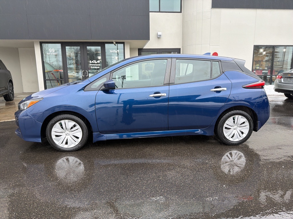 Used 2021 Nissan Leaf S with VIN 1N4AZ1BV0MC554318 for sale in East Hartford, CT
