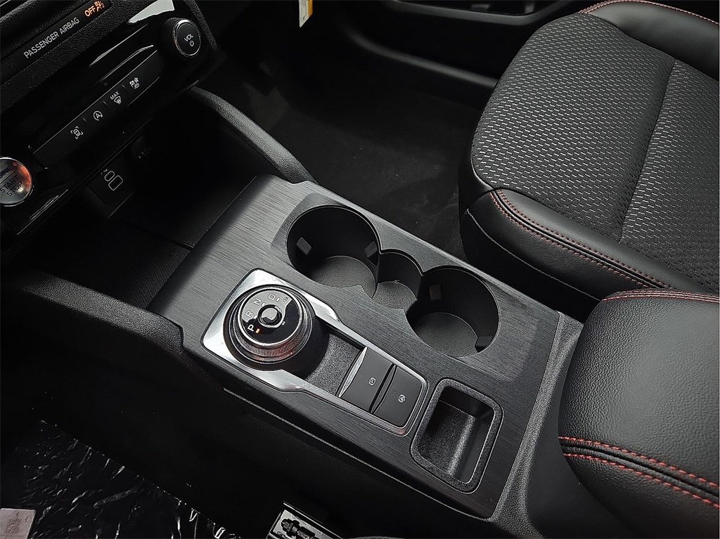 New 2025 Ford Escape For Sale in Farmington, AR