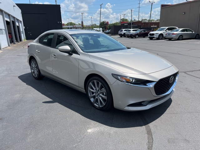 2025 Mazda MAZDA3 2.5 S Preferred Sedan FWD