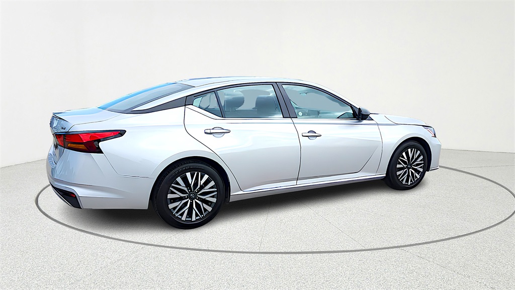 2024 Nissan Altima