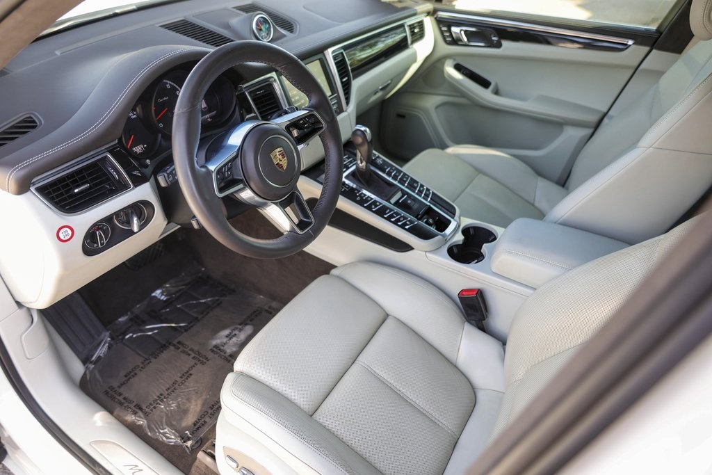 Used Car 2016 Porsche Macan  Turbo For Sale Under $25,000 In Austin, Texas