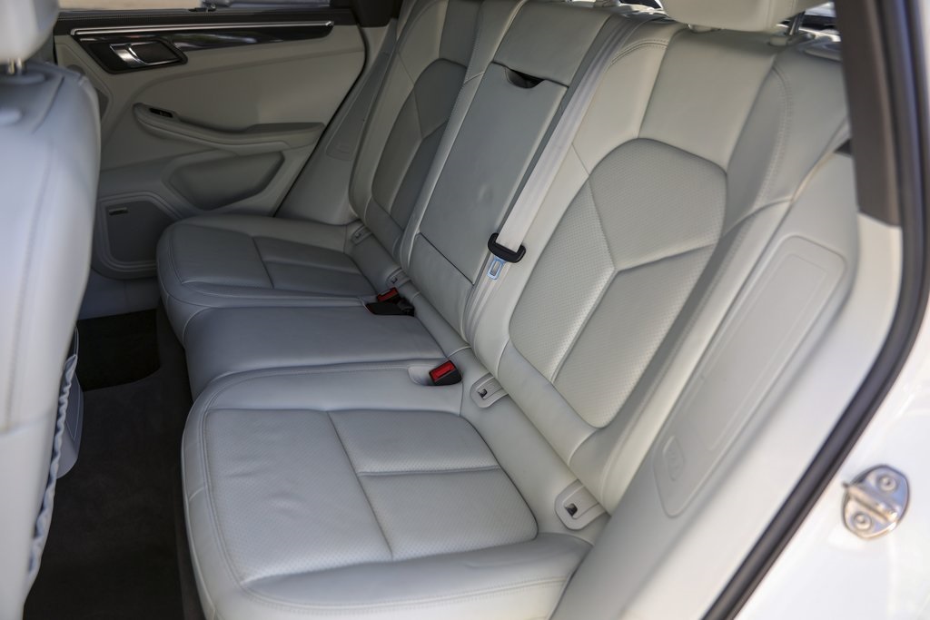 Used Car 2016 Porsche Macan  Turbo For Sale Under $25,000 In Austin, Texas