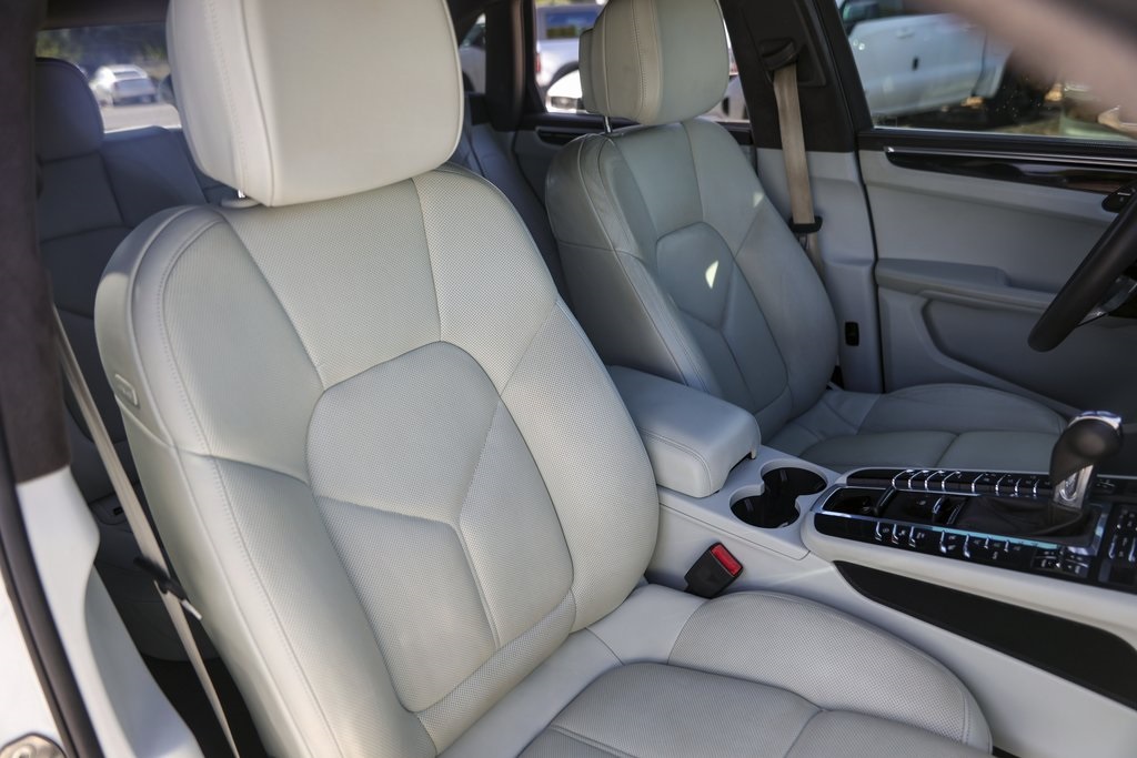 Used Car 2016 Porsche Macan  Turbo For Sale Under $25,000 In Austin, Texas