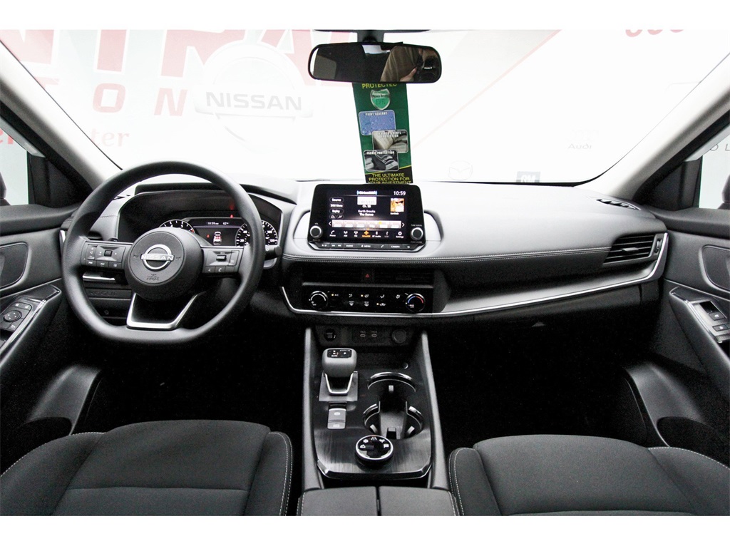 2024 Nissan Rogue S - 6