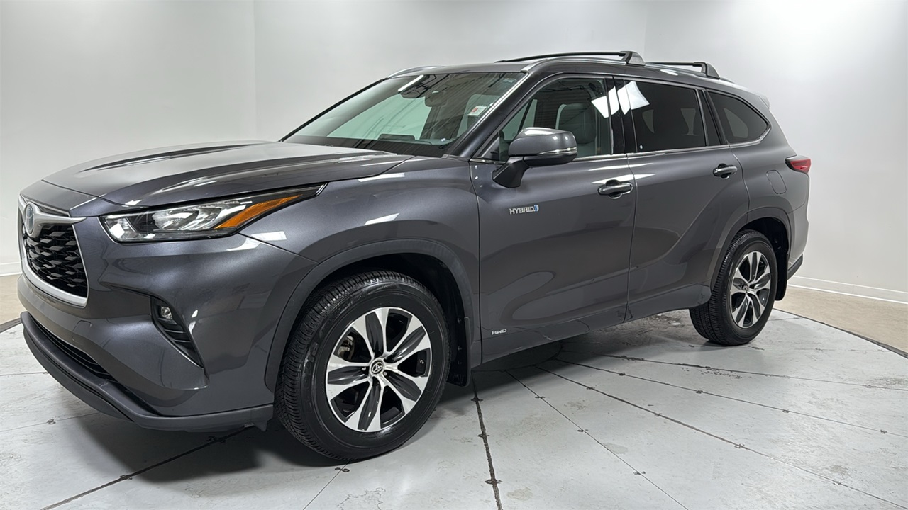 2020 Toyota Highlander Hybrid XLE AWD
