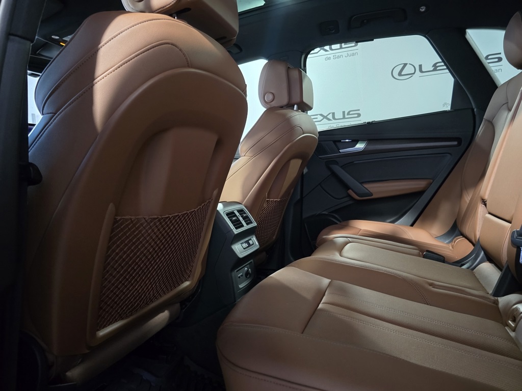 Thumbnail: 2021 Audi Q5 - 25