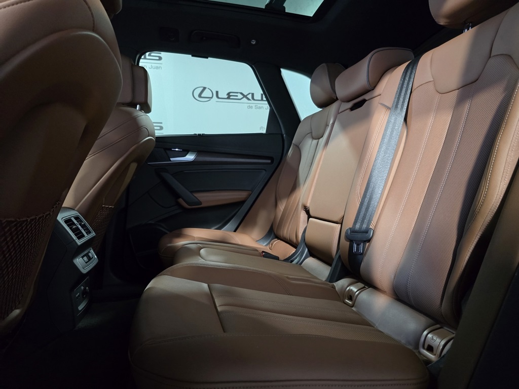 Thumbnail: 2021 Audi Q5 - 26