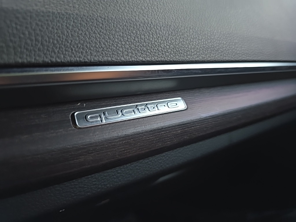 Thumbnail: 2021 Audi Q5 - 30