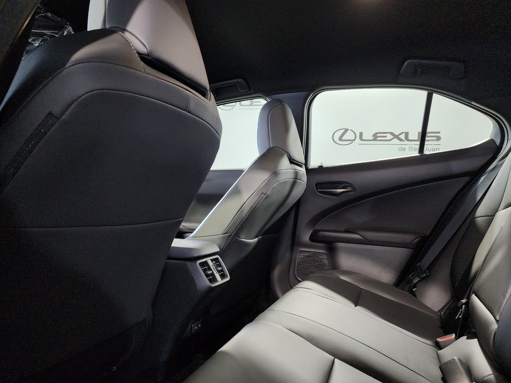 Thumbnail: 2025 Lexus UX - 26