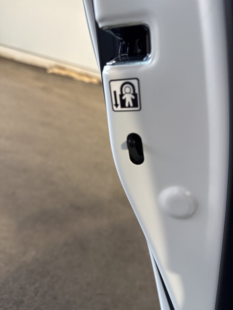 Thumbnail: 2023 Toyota Corolla - 20