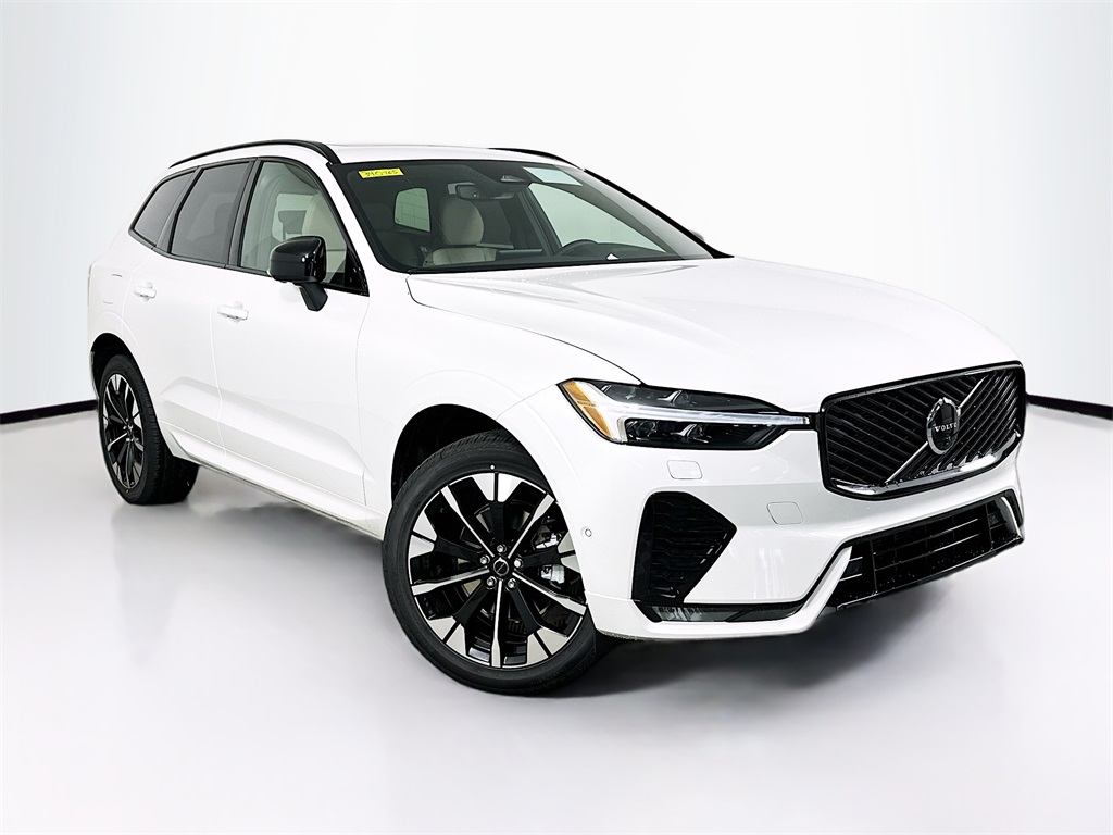 2026 Volvo XC60 B5 Plus