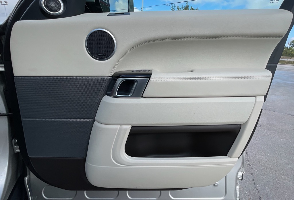 2016 Land Rover Range Rover Sport 3.0L V6 Supercharged HSE Gold at Ultimate Motorsports