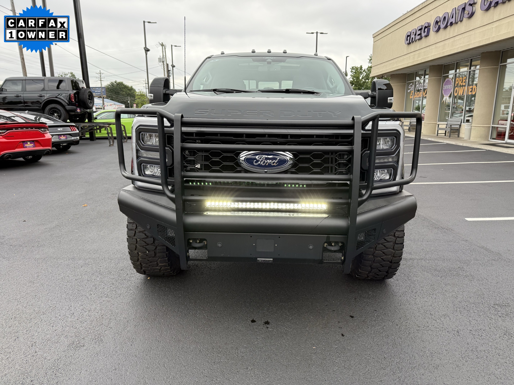 2024 Ford F-250 Lariat photo 2