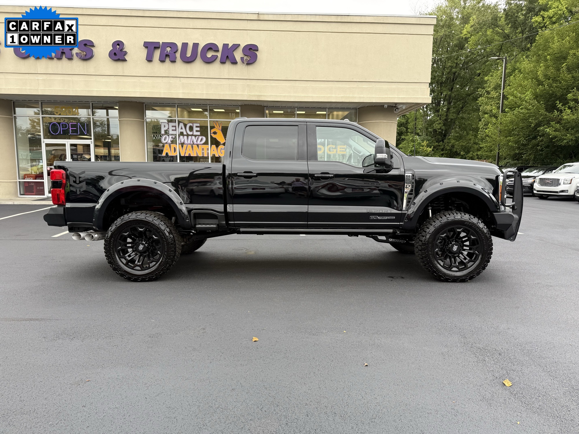 2024 Ford F-250 Lariat photo 8