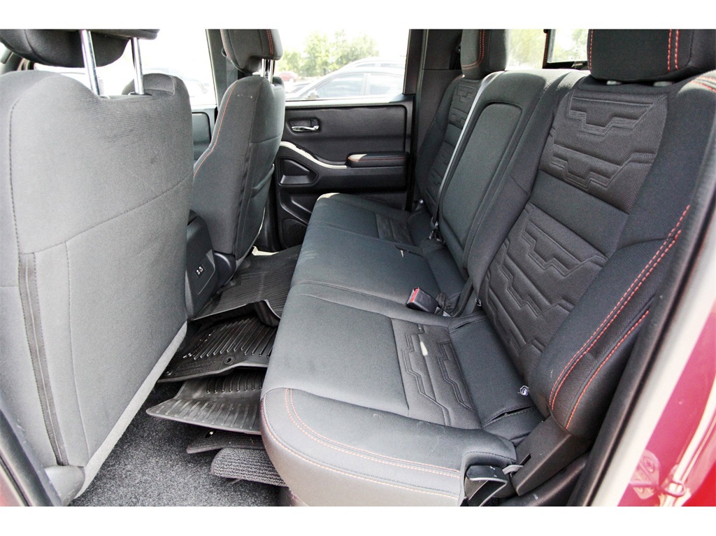 2023 Nissan Frontier PRO-4X - 6