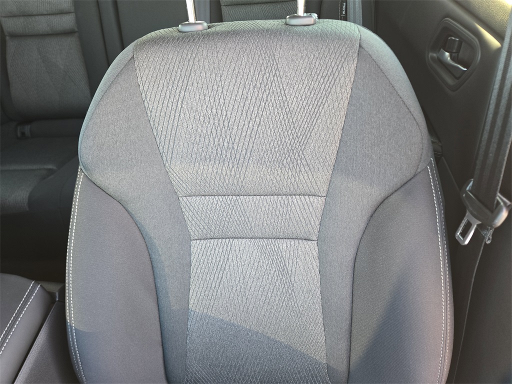 2026 Nissan Rogue SV - 8