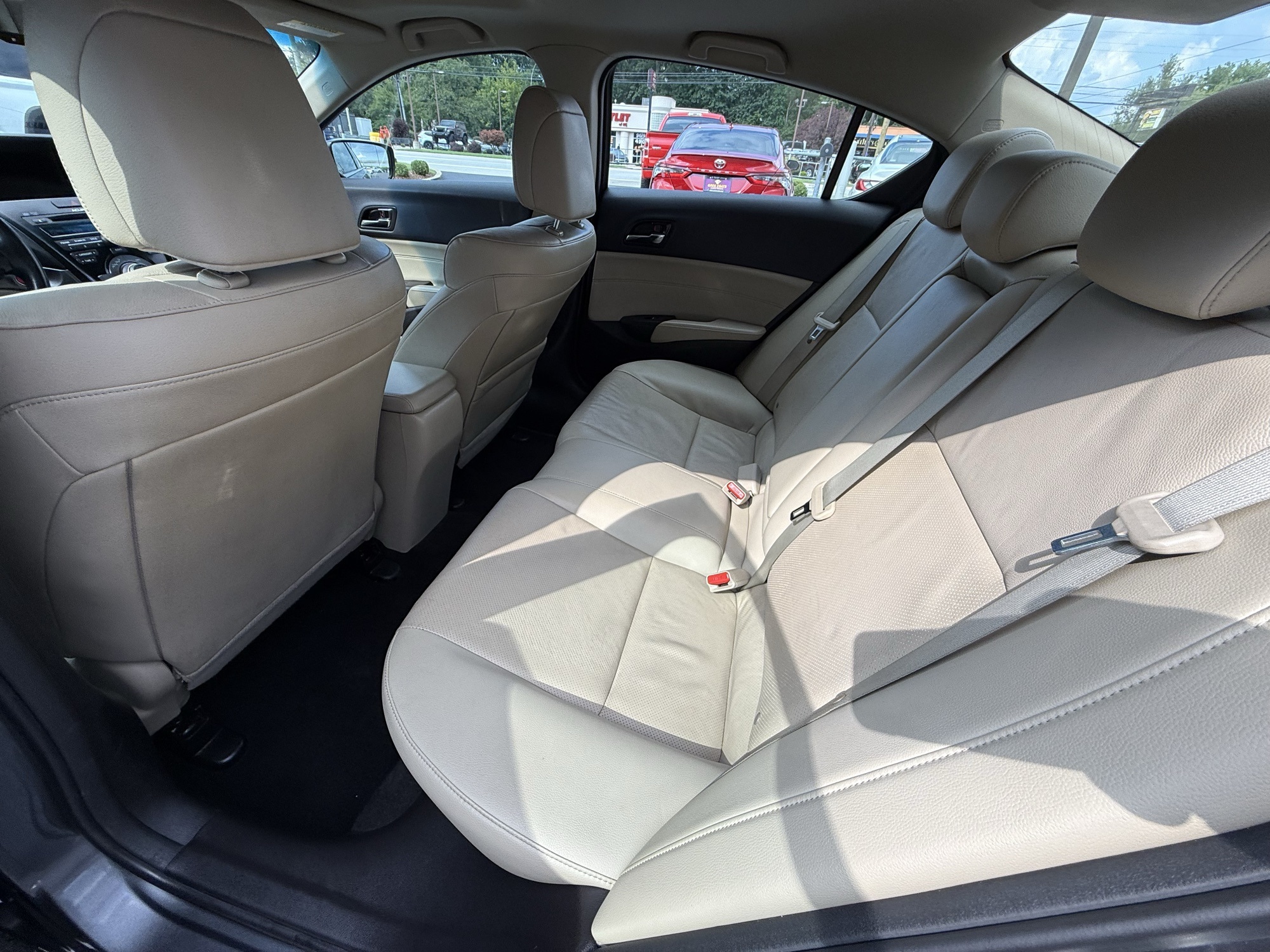 2019 Chevrolet Suburban Premier photo 42