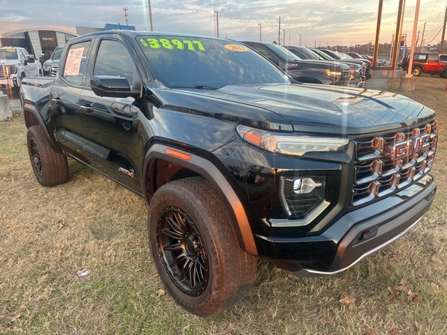 2023 GMC Canyon AT4 Crew Cab 4WD